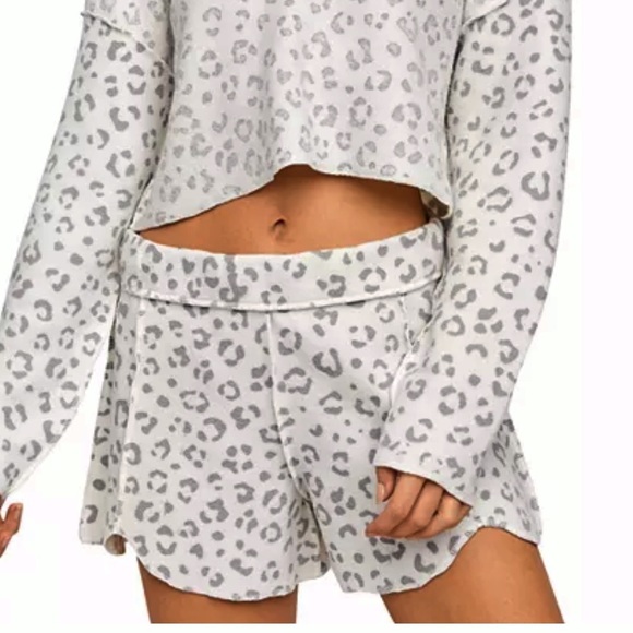 FREE PEOPLE RAIN CHECK ANIMAL PRINT SHORTS LOUNGE SET MEDIUM - Picture 6 of 6